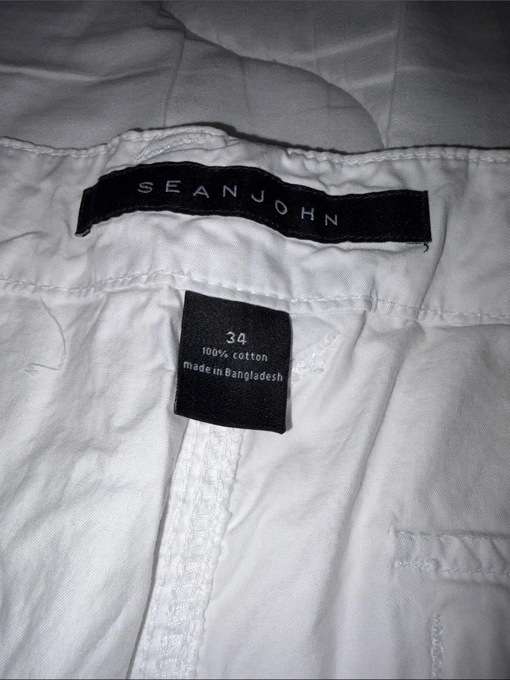 Sean John Men's White and Black Cargo Shorts